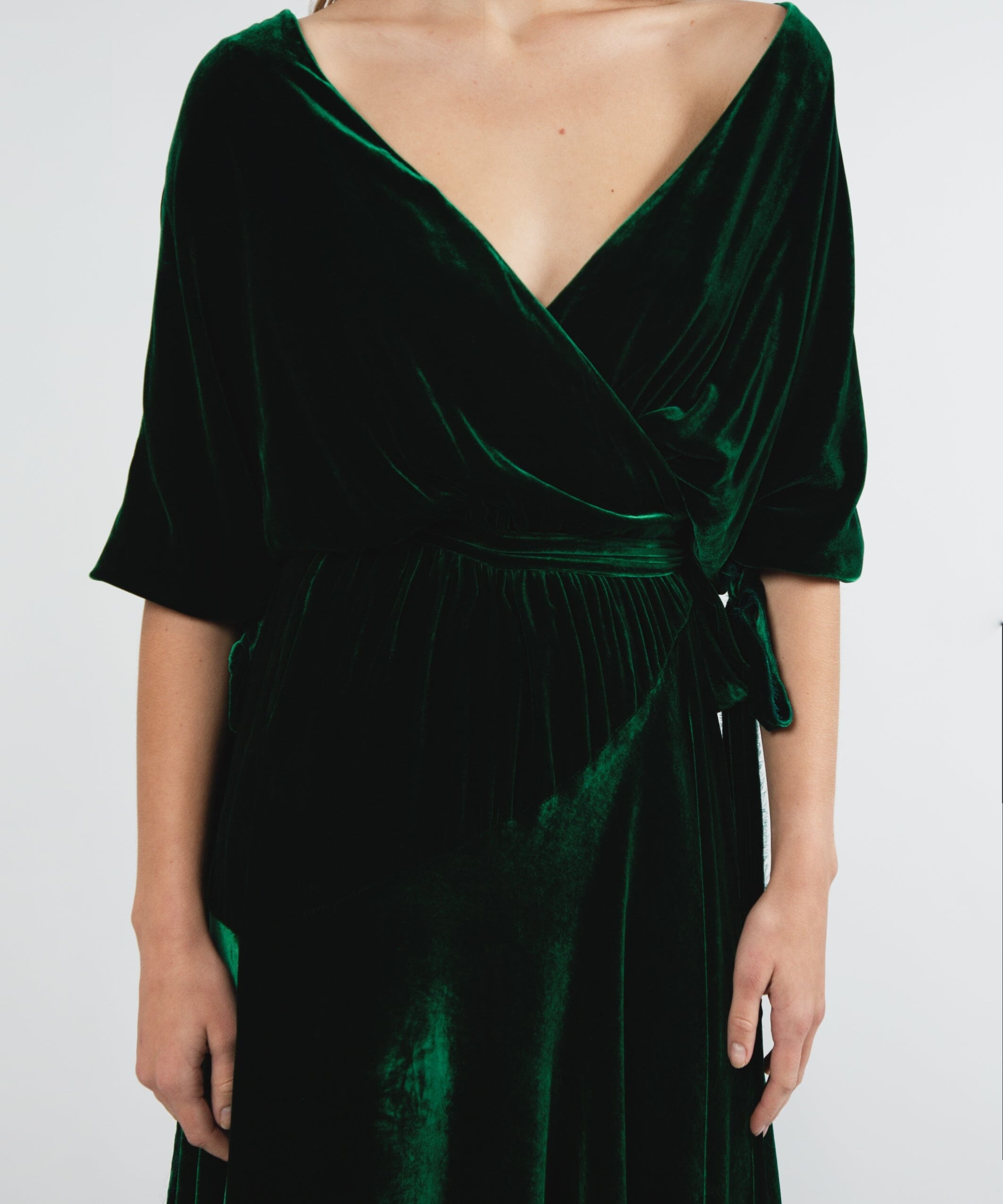  A Burning Fire Velvet Silk Robe Dark Green Product Amoralle