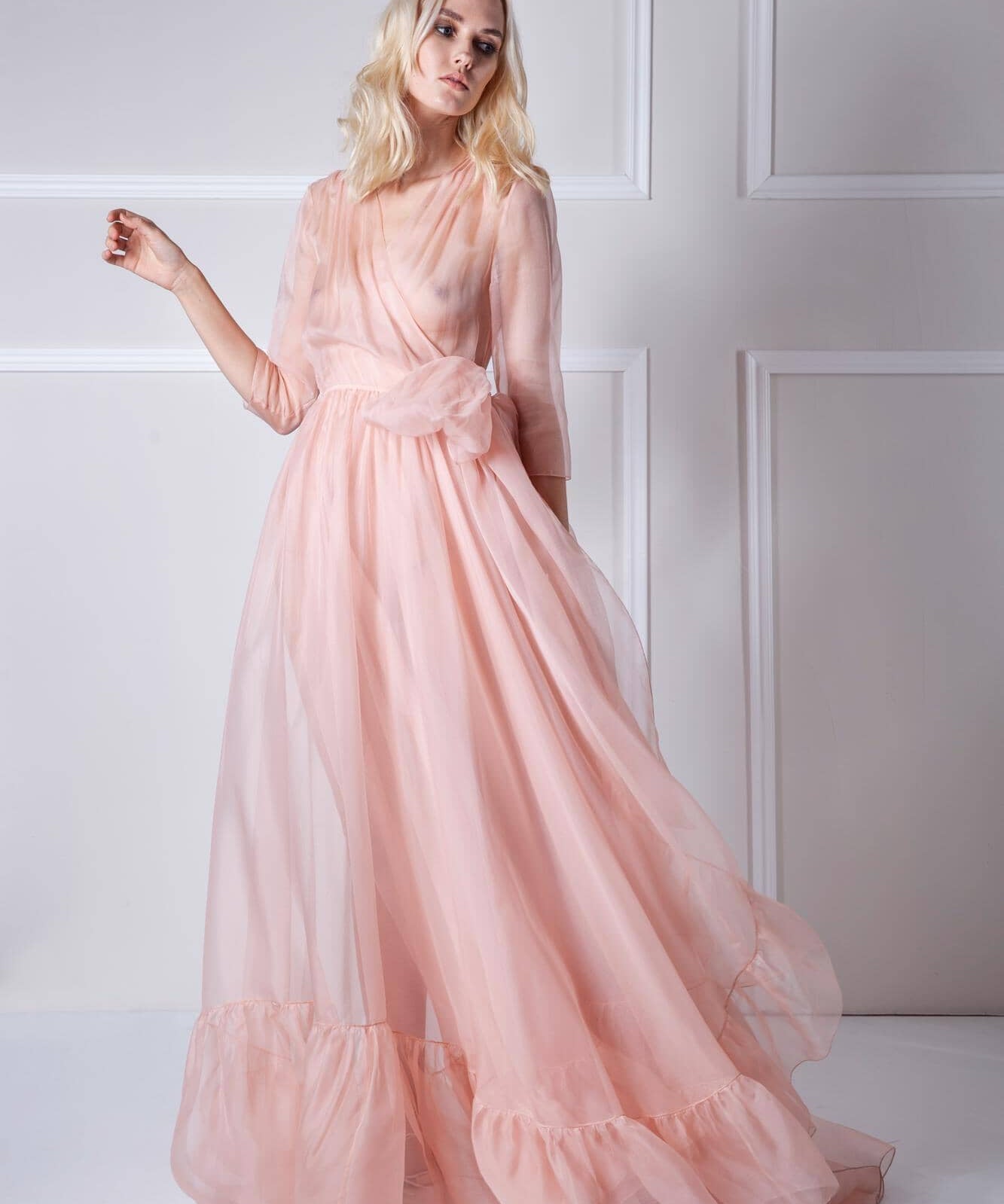  Divine Hour Robe Powder Product Amoralle