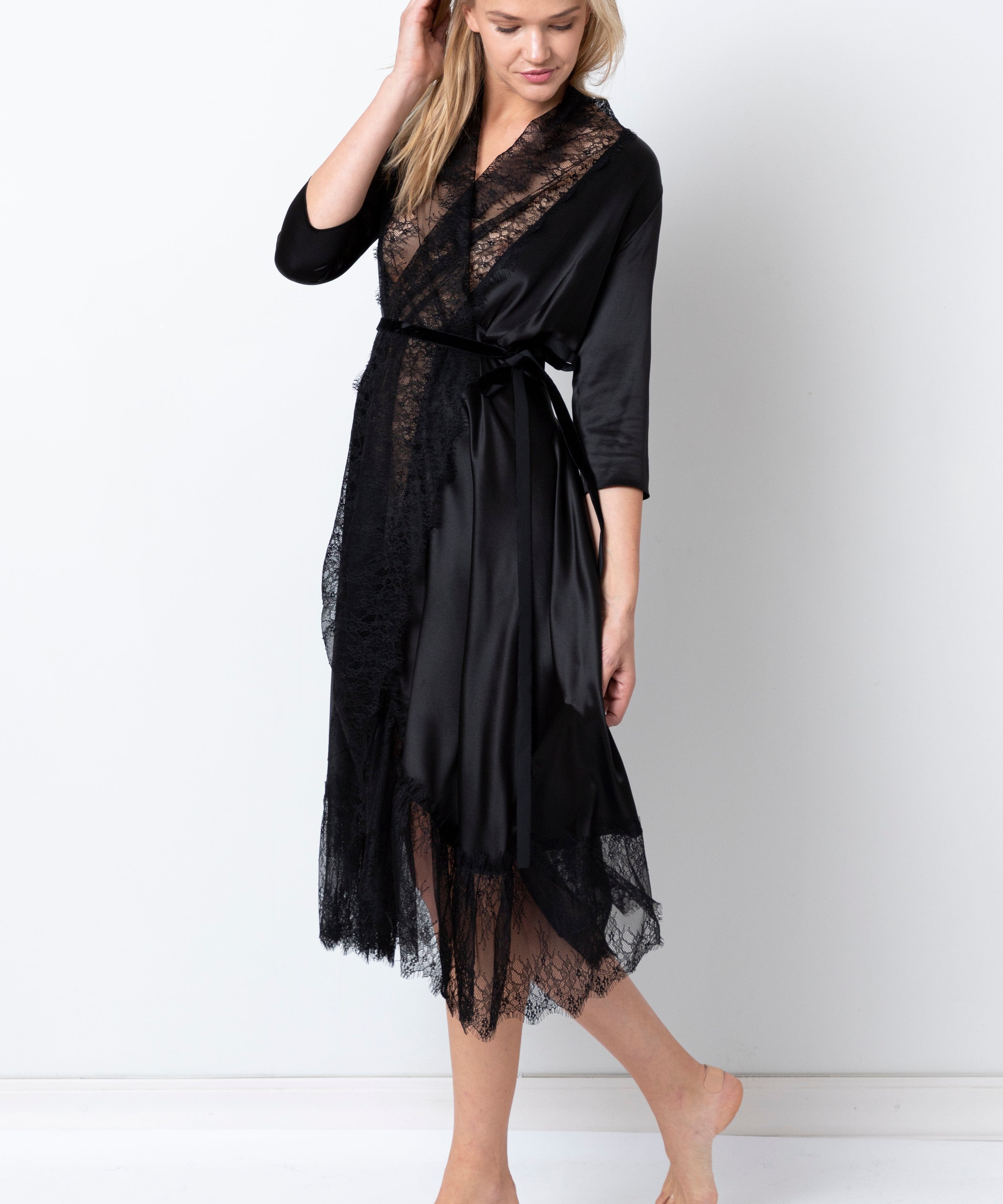  Light Satin Robe Product Amoralle