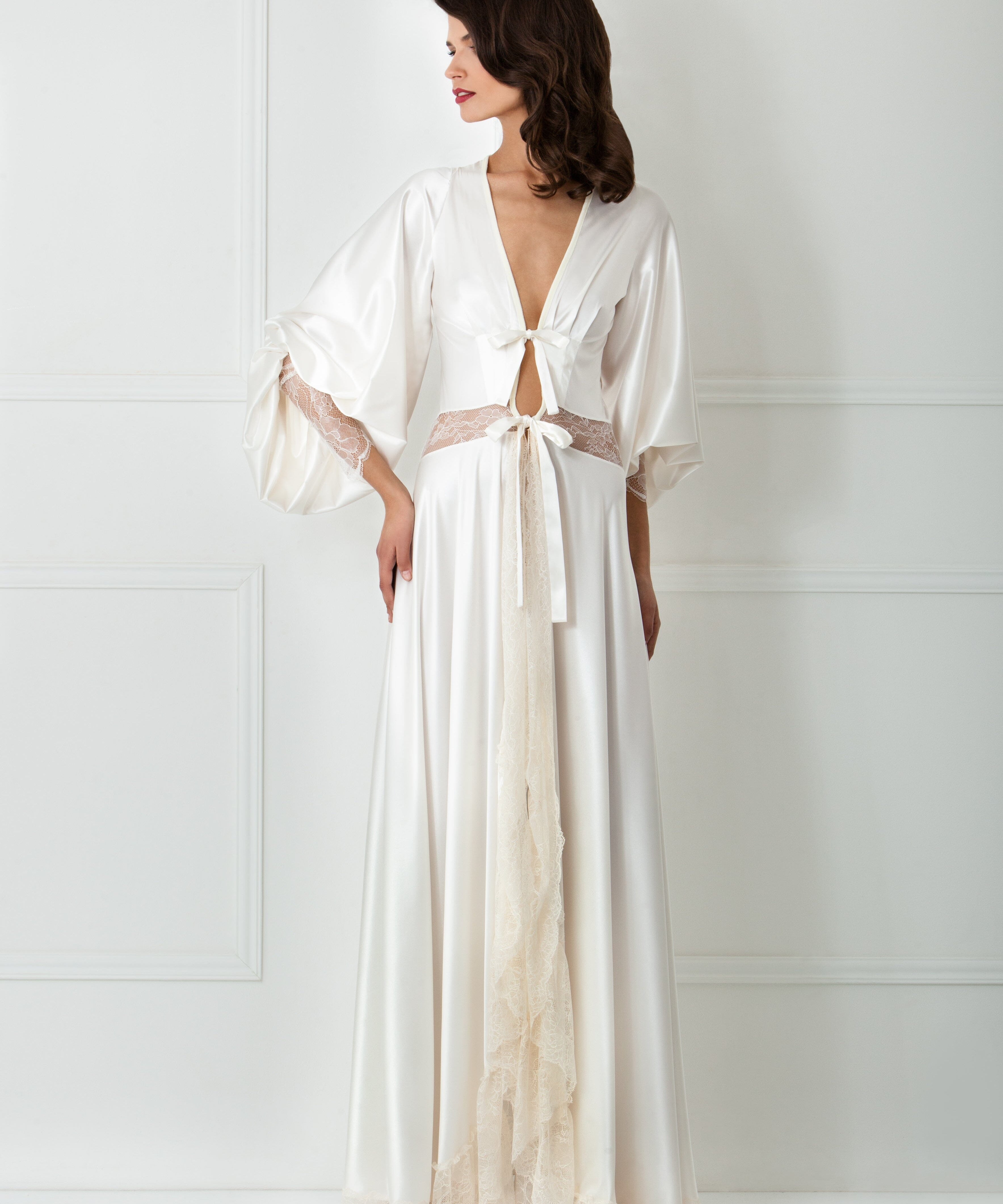  Lilly Robe Product Amoralle