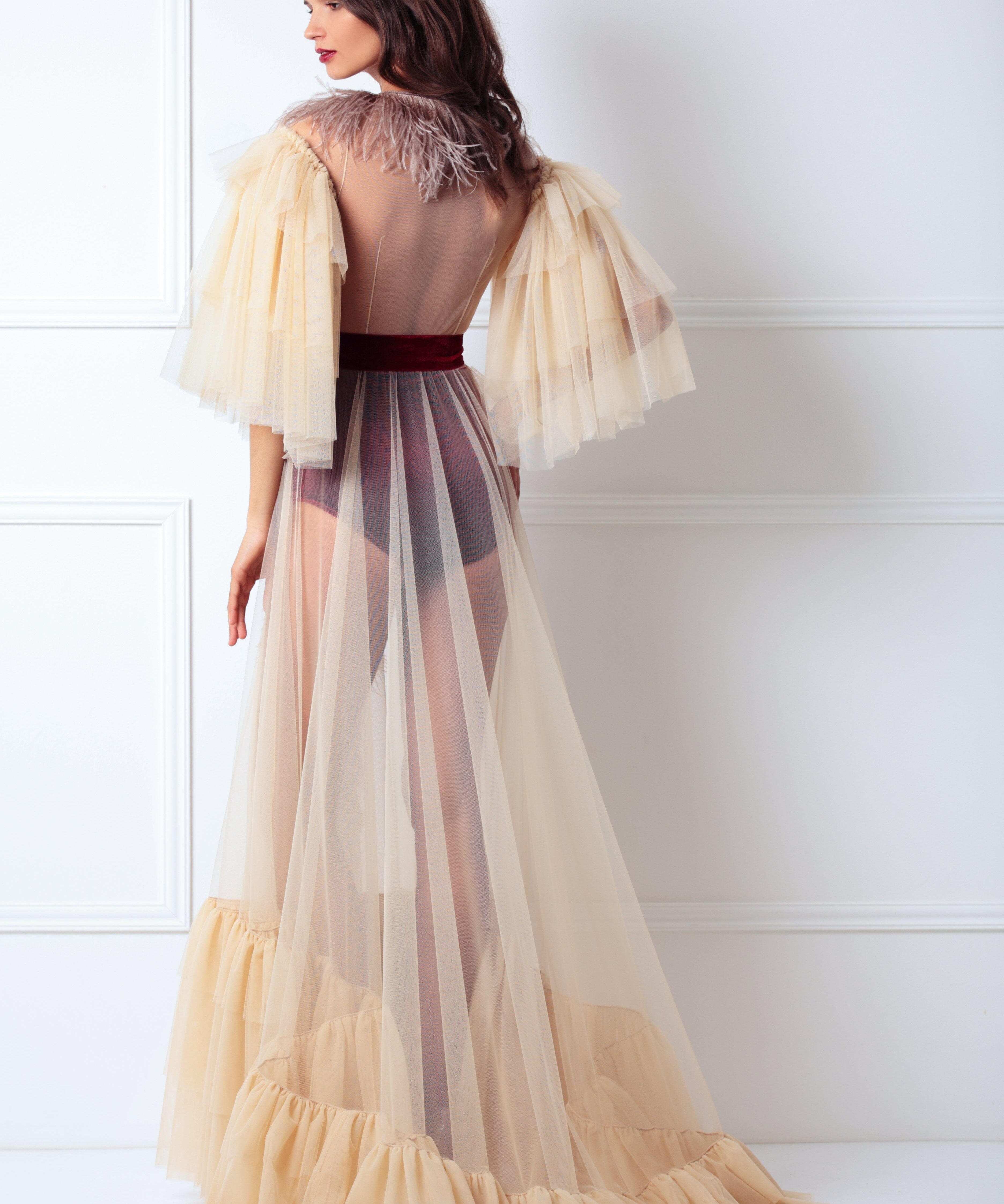 Royal Feather Robe Product Amoralle