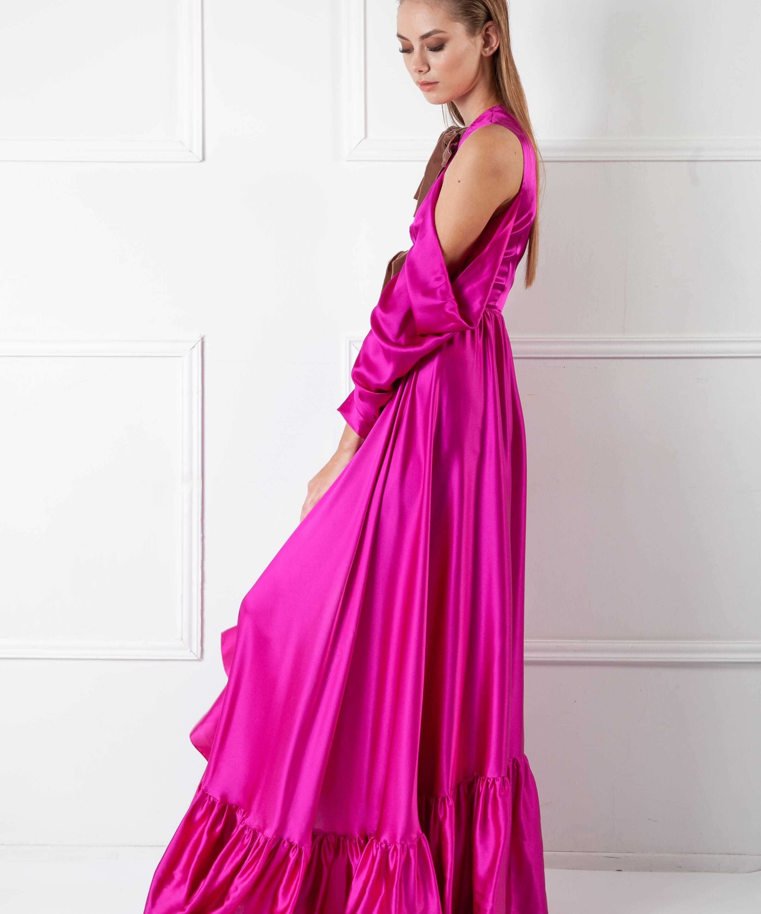  Sweet Sin Robe Peony Amoralle